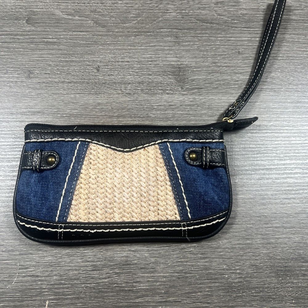 B.O.C. Born Concept Wallet on‎ a Strap Wristlet Purse Black Blue Tan